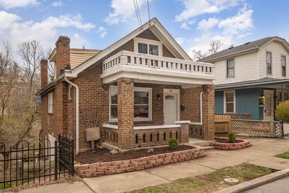 39 18th Street