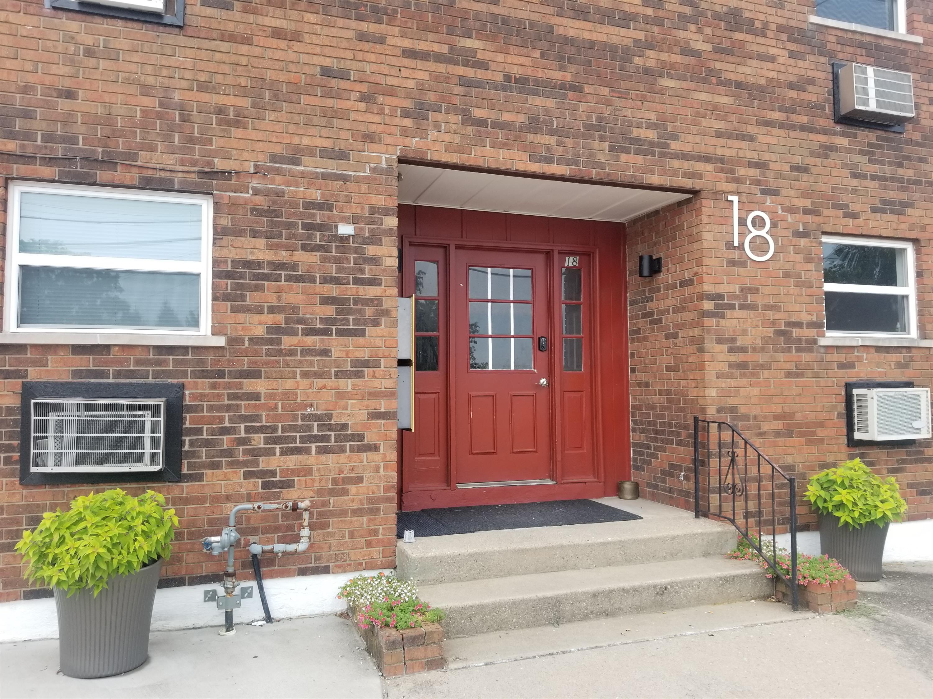 18 South Main Street